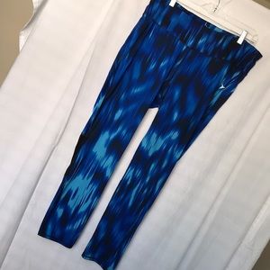 Old Navy Exercise Leggings in Blue, size XL Tall